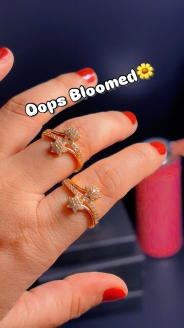 The ring your outfit was missing…floral lightweight ring for women and girls#vial #explorepage✨ #shadiseason #partywear #rings
