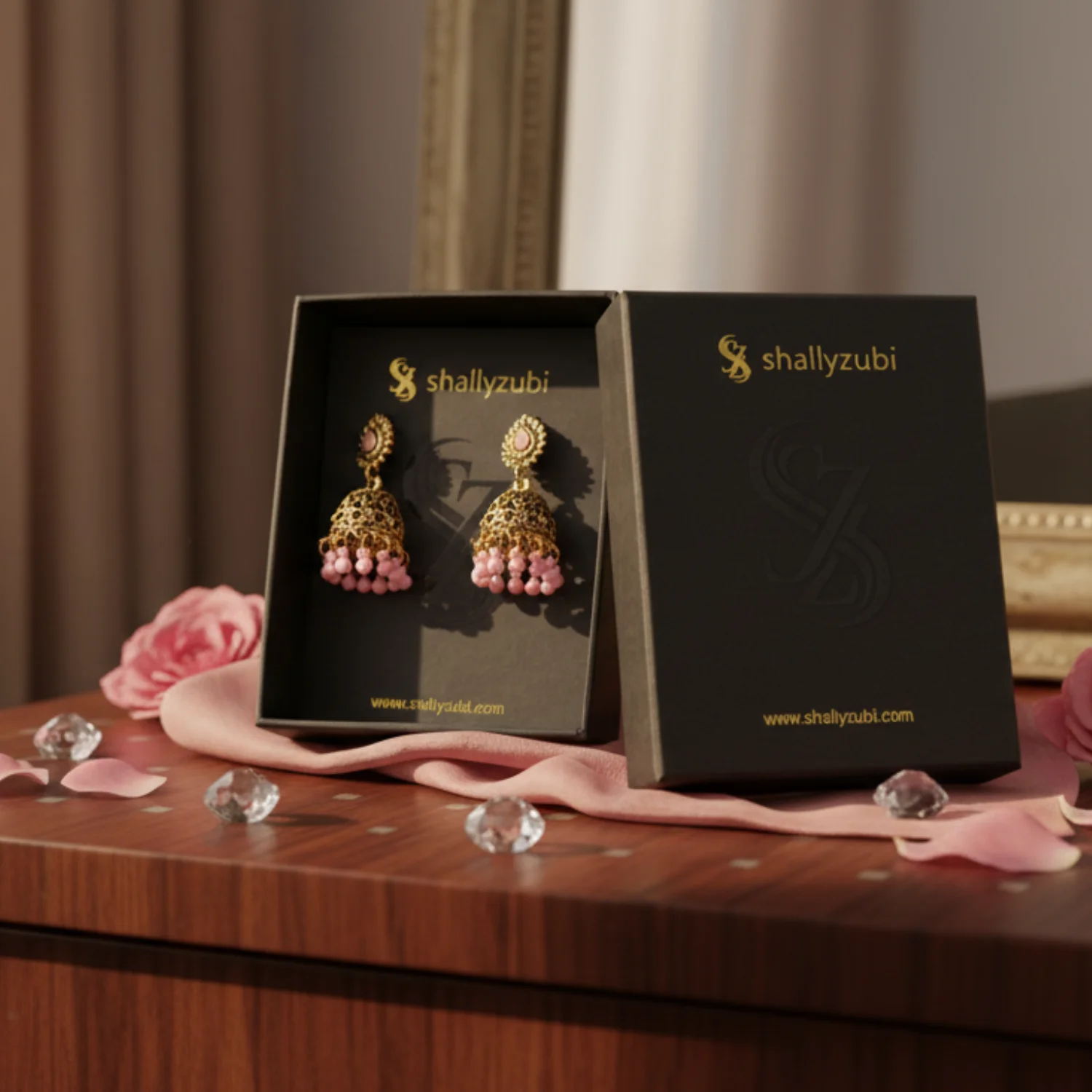 Earing box By shallyzubi