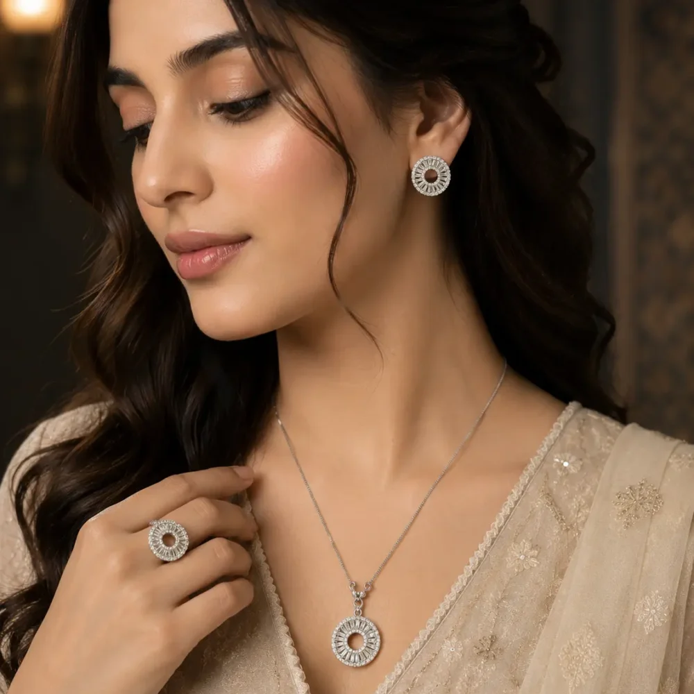 white Pendant Necklace Set
