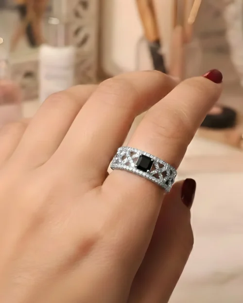 Black stone Silver color anti-tarnish Ring | Adjustable size