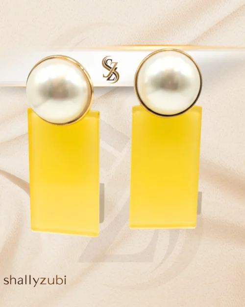 Yellow pearl stud & drop earrings