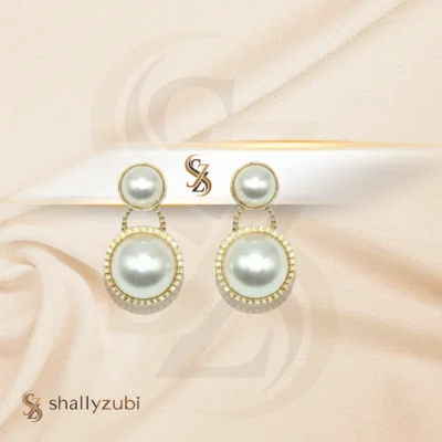 off-white pearls gold plated earring studs / tops