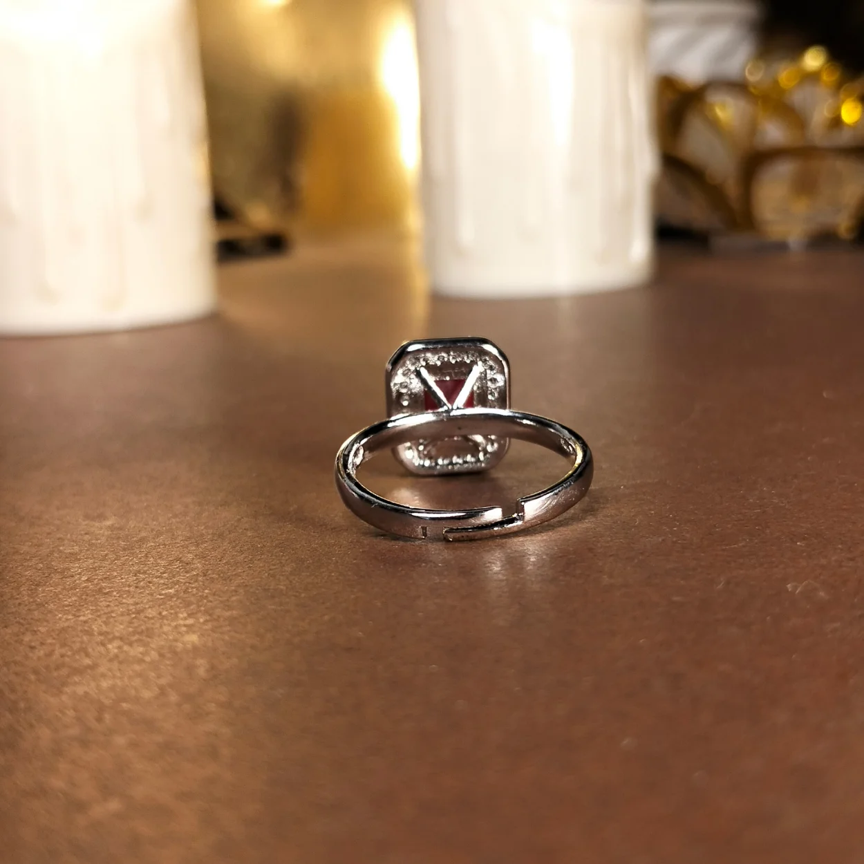 Emerald-cut ruby halo white ring - Image 3